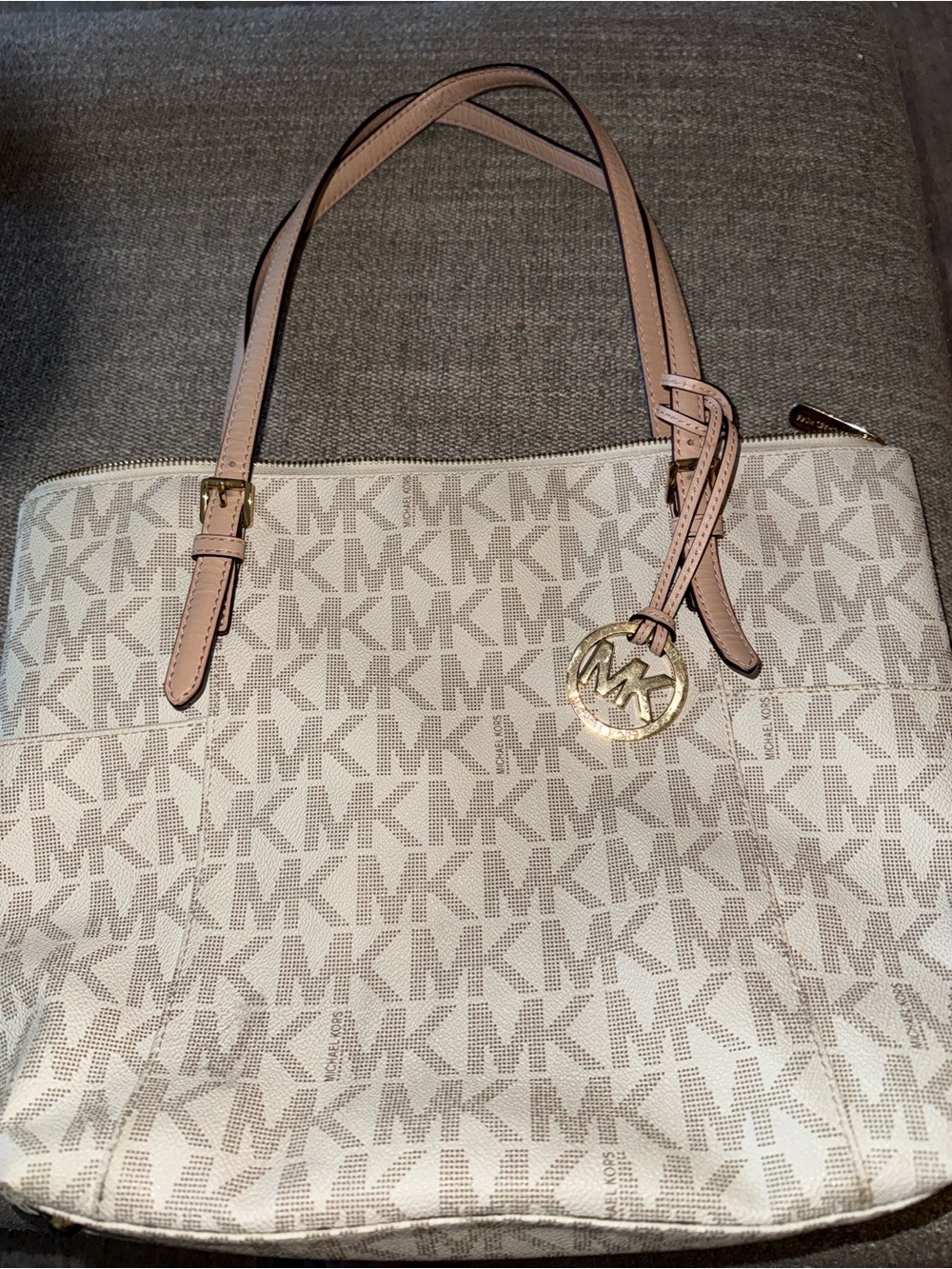 Michael Kors Tote - Picture 2 of 8